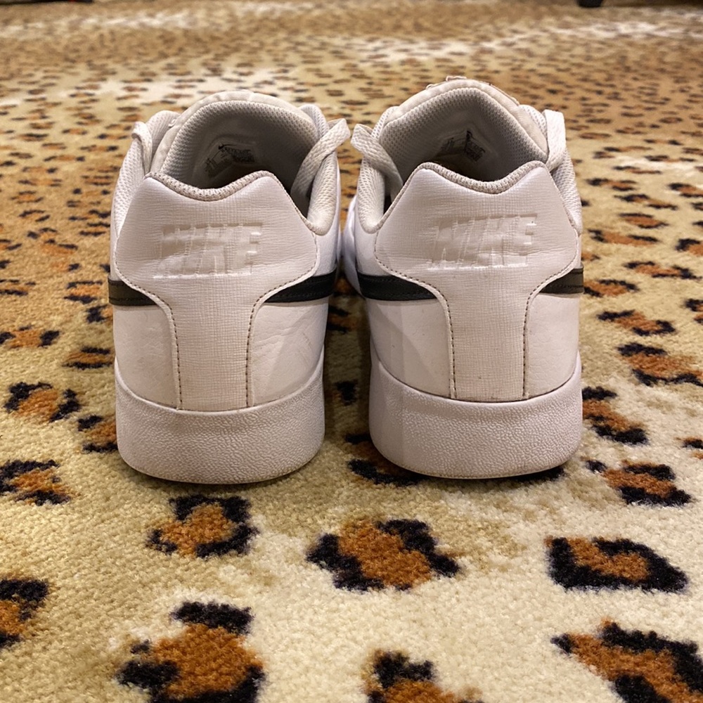 Nike sneaker - Picture 5 of 6